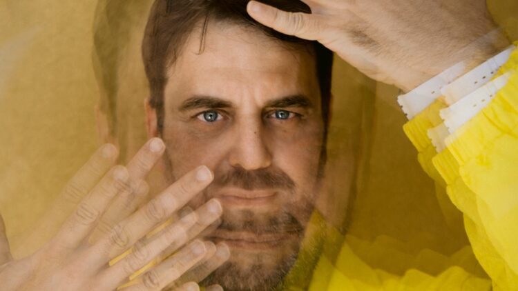 DJ Tennis Enlists Eliza Rose For Summer Tune “Playa Paradiso”