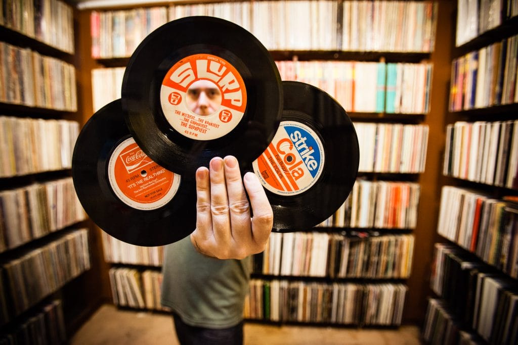Dust & Grooves